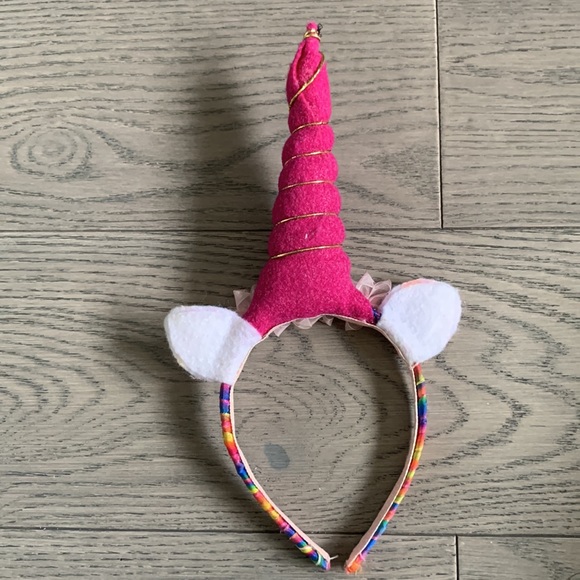 4/$12 👧🏻 Unicorn Headbands (2) - Picture 5 of 7